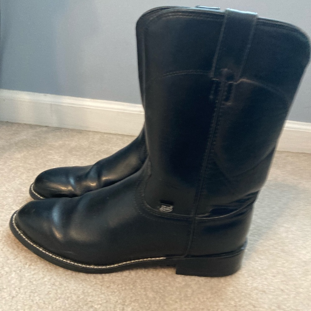 Like new Mens Justin black leather boots